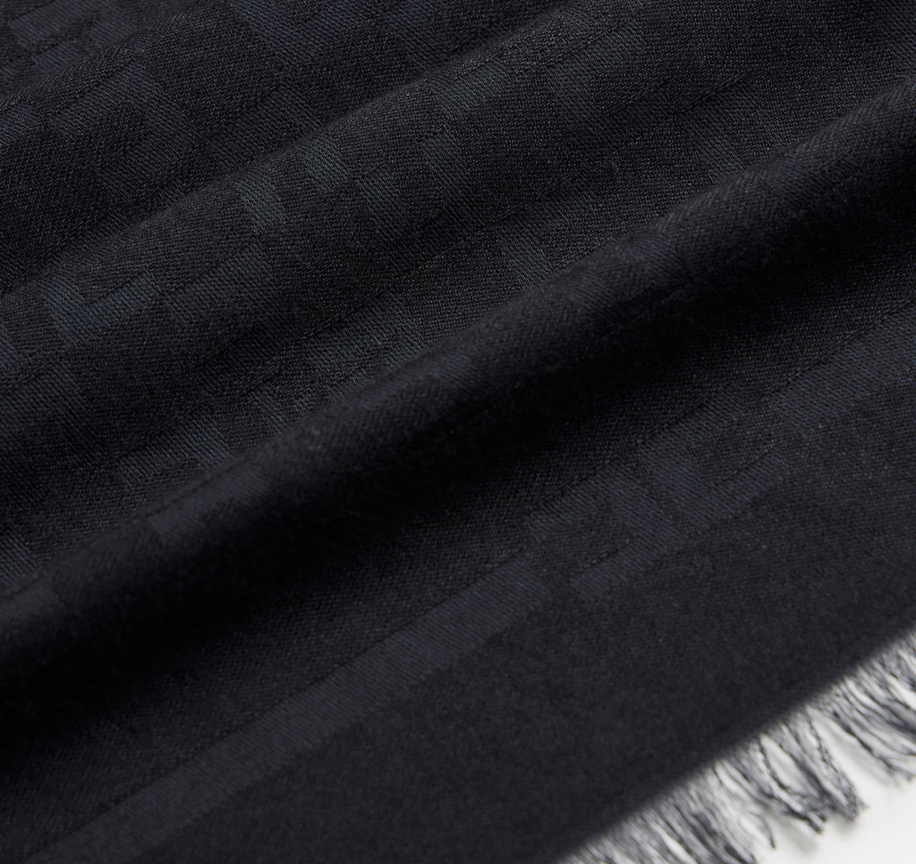 Pashmina Elisabetta Franchi SC11F56E2 con pattern logo