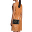 Borsa Love Moschino JC4368 Pochette con tracolla logo smaltato Oro