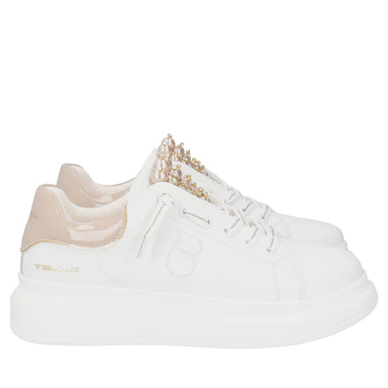 Sneaker Tosca Blu SF2501S007 slip-on Chic con perle colore bianco-beige