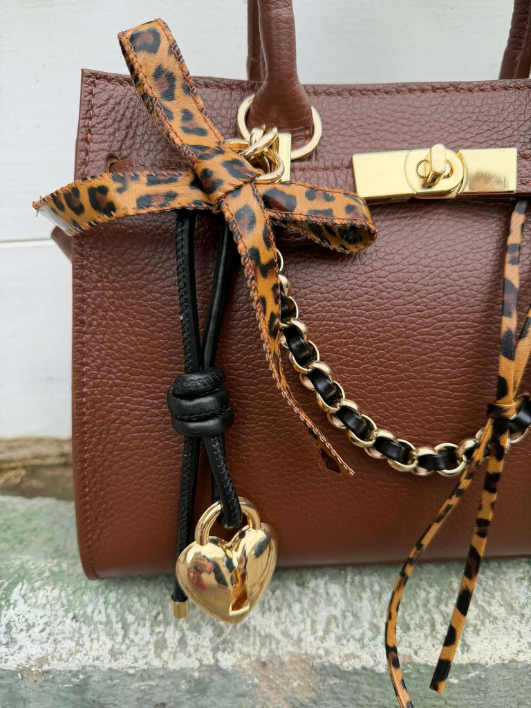 Borsa Luxyra Belted con charm