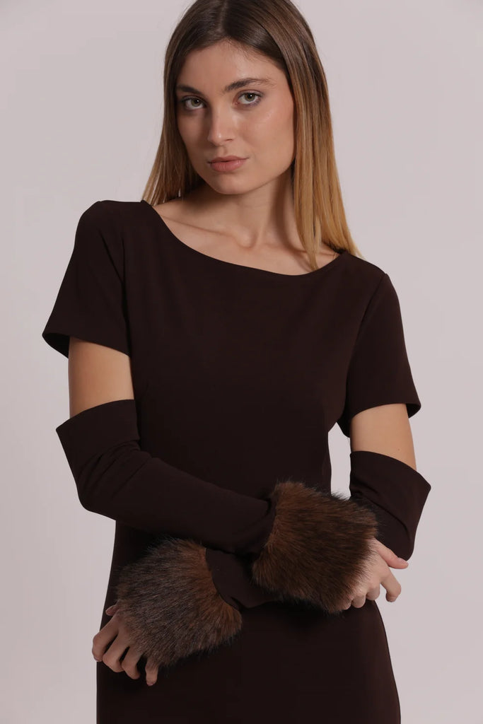 ABITO  MIMI MUA LONGUETTE CON MANICOTTI E POLSINI EFFETTO PELLICCIA EGAP 4503