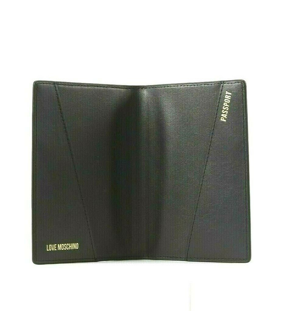 Portapassaporto Love Moschino JC5624 Nero cuore dorato